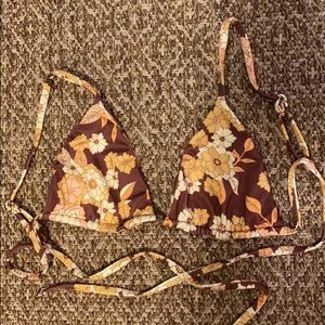 Heartland and baulch floral bikini top